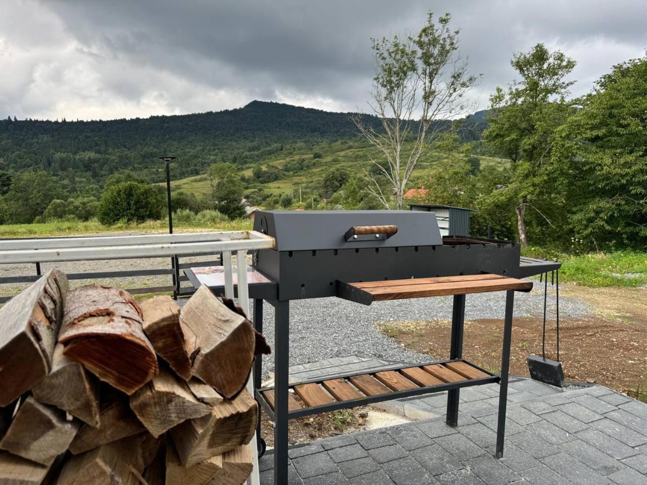 Tustan Apart Urych Exterior foto