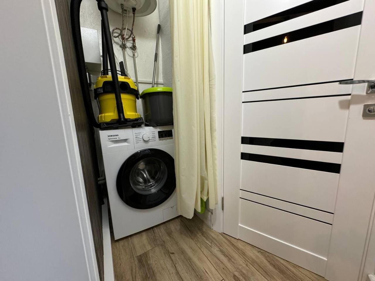 Tustan Apart Urych Exterior foto